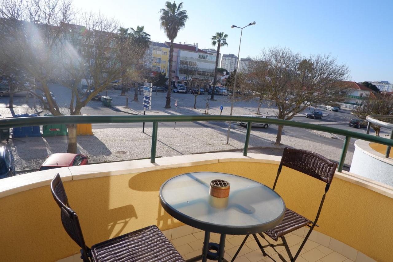 Apartament Apartamento Baleia Costa de Caparica Zewnętrze zdjęcie